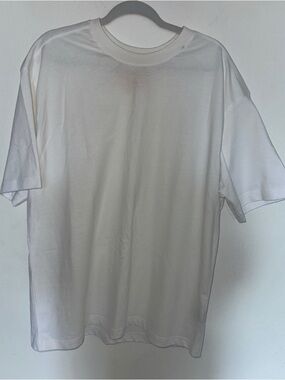 Size L Classic Men's White Crew Neck T-Shirt